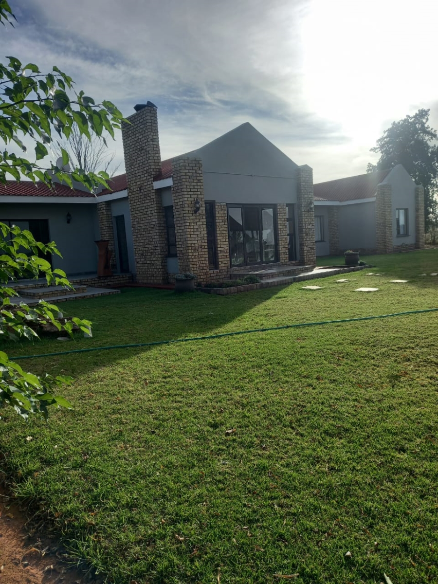  Bedroom Property for Sale in Jacobsdal Rural Free State